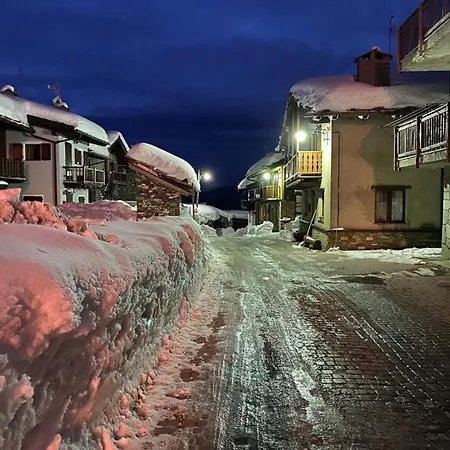 Arianna Trilocale Sises