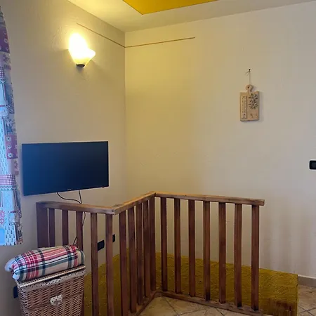 Arianna Trilocale Sises Apartmán